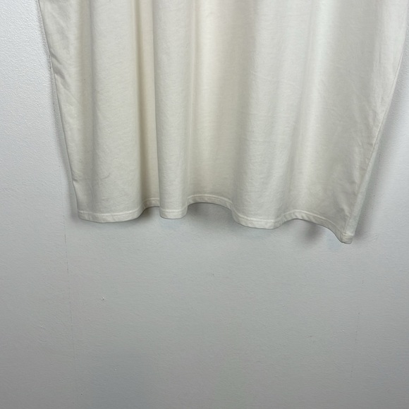 BackYard BBQ & Friends Womens XL Short Sleeve Pullover White Red Lightweight Tee - Picture 2 of 8